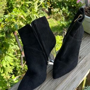 Jessica Simpson  2.5” Heels Black Ultra Suede Ankle Boots Size 8 W Preowned